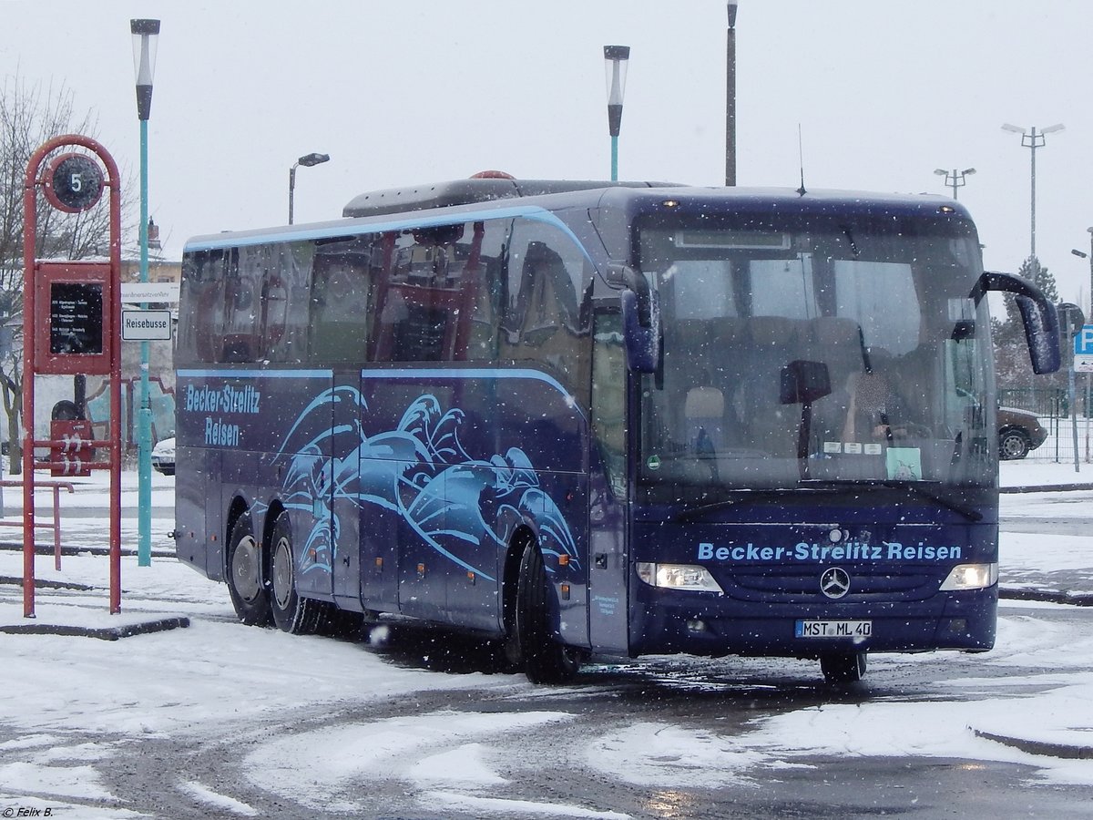 Mercedes Tourismo von Becker-Strelitz Reisen aus Deutschland in Neubrandenburg.