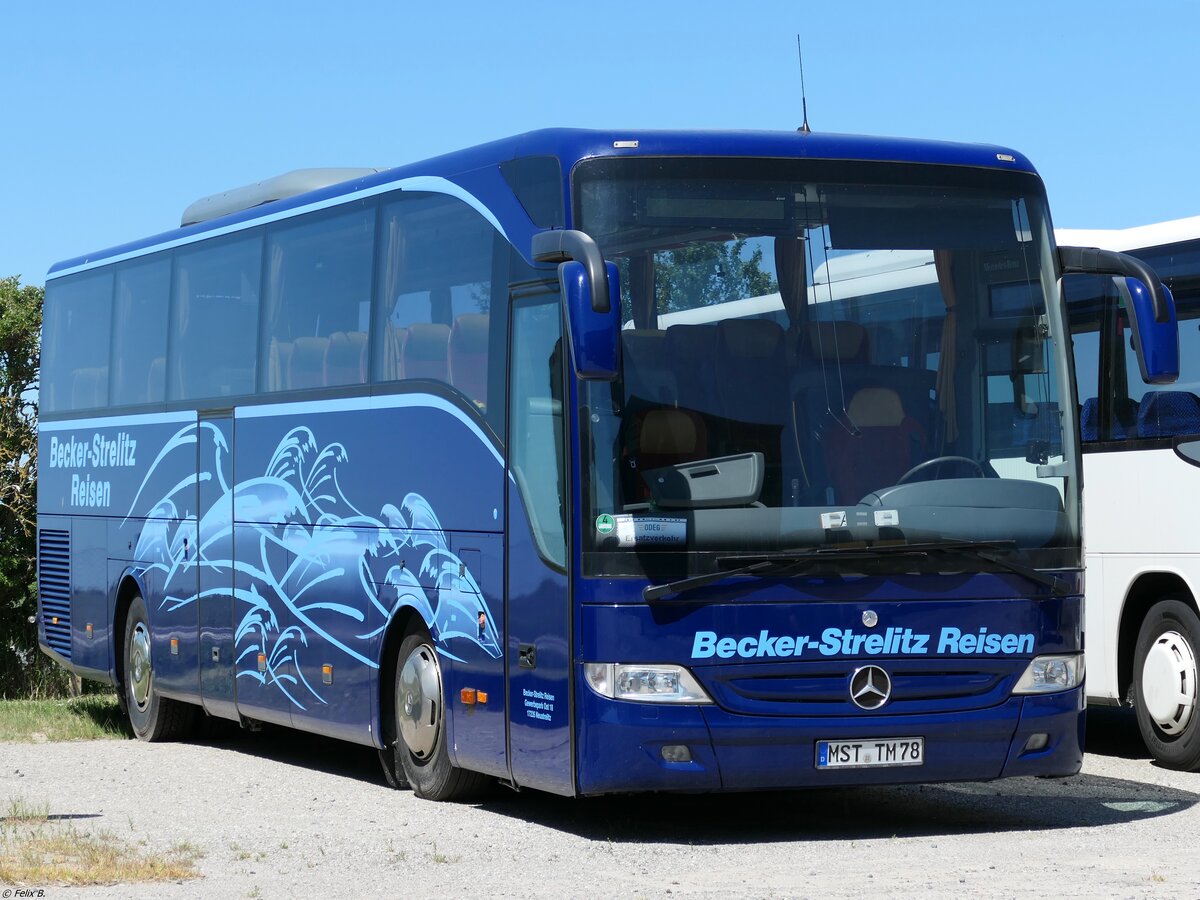 Mercedes Tourismo von Becker-Strelitz Reisen aus Deutschland in Bergen.