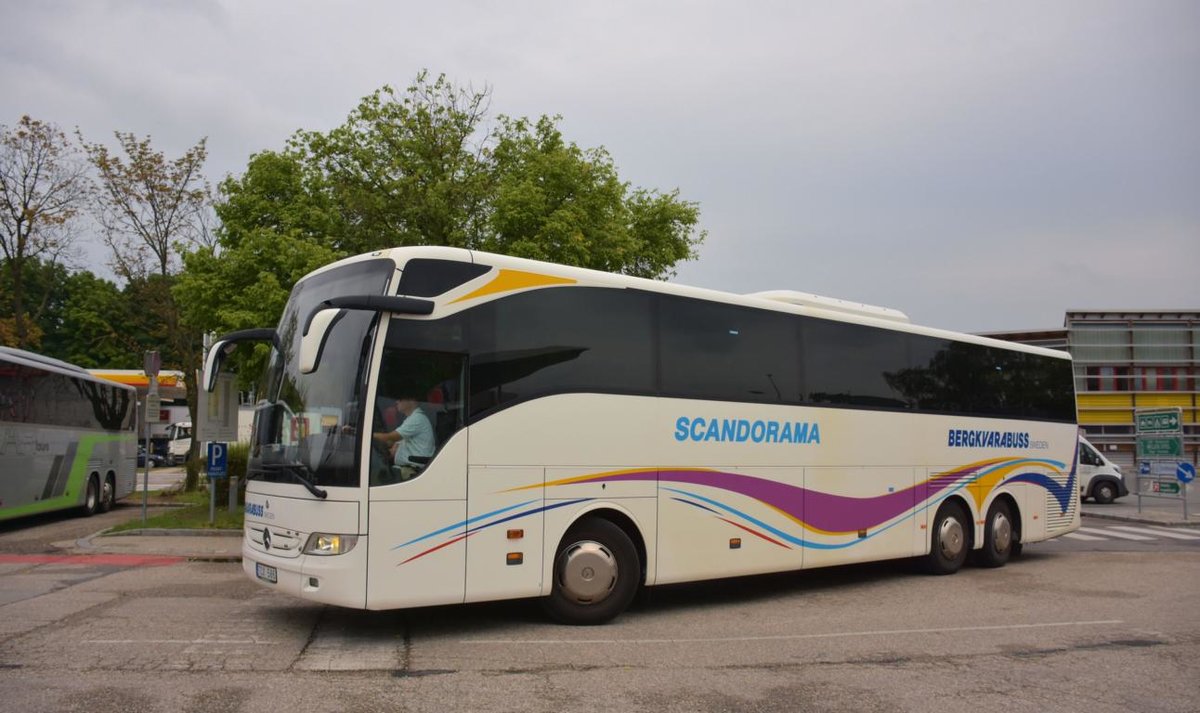 Mercedes Tourismo von Bergkvarabus aus Schweden 2018 in Krems.