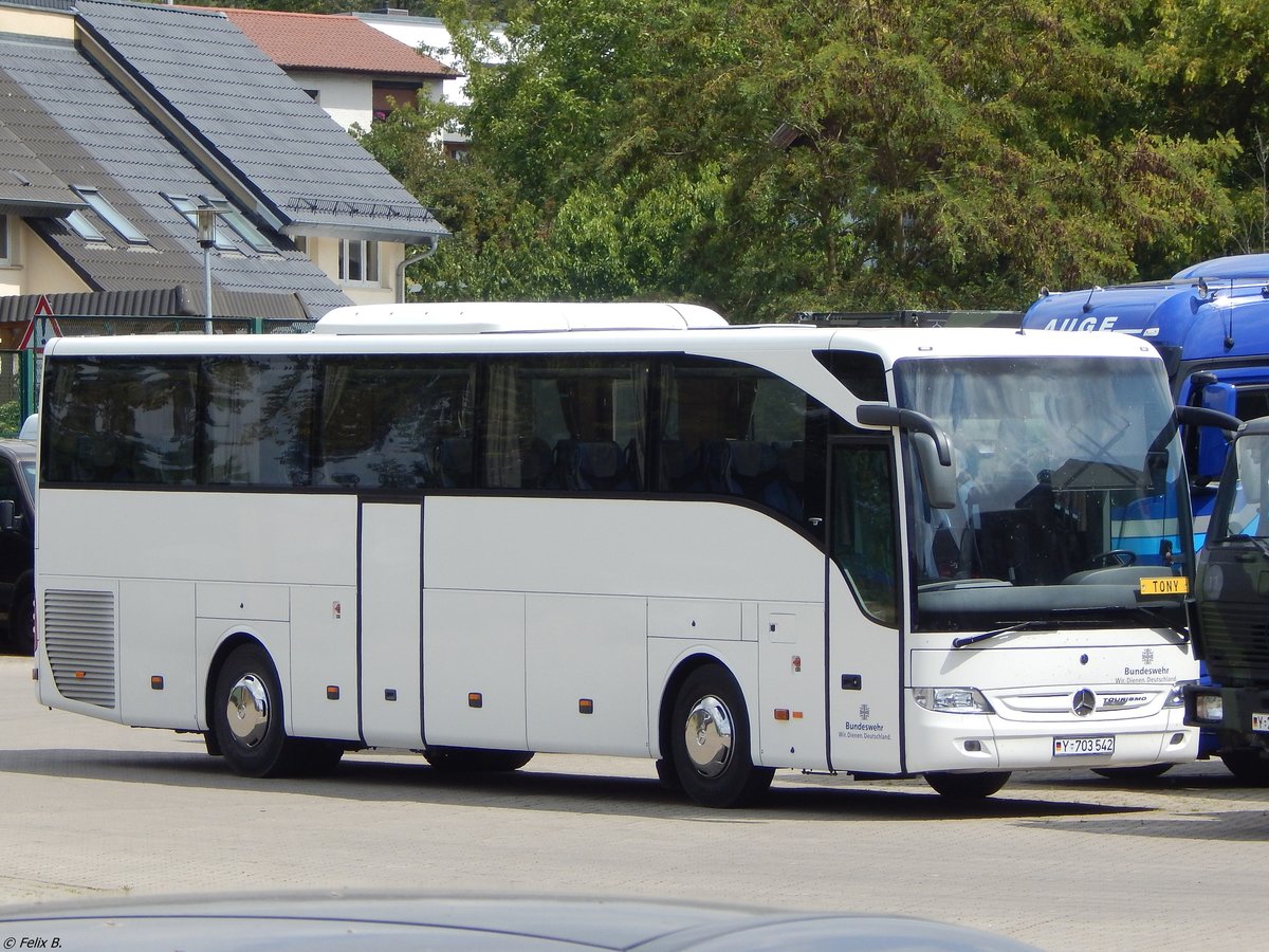 Mercedes Tourismo der Bundeswehr in Neubrandenburg.