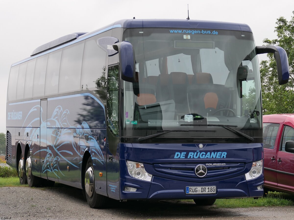 Mercedes Tourismo von De Rüganer aus Deutschland in Bergen.