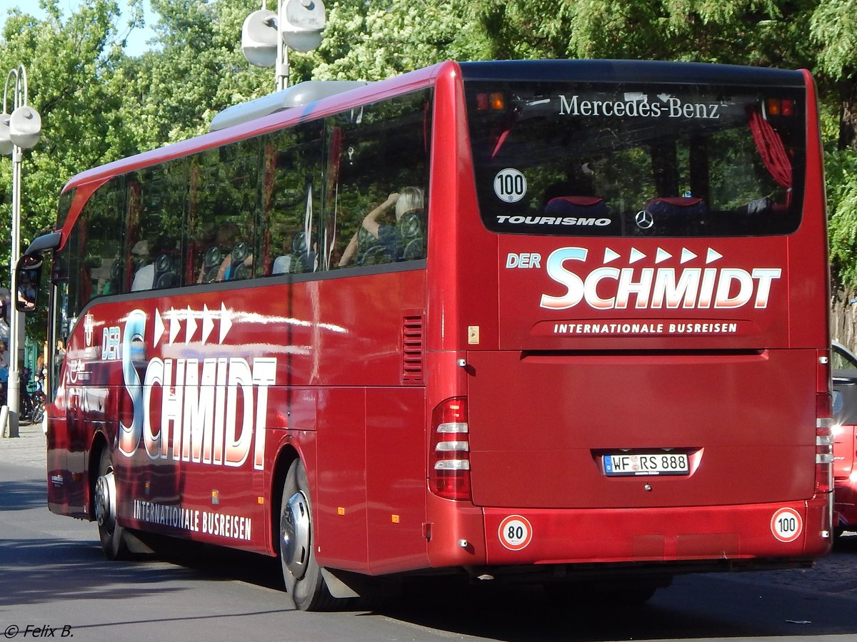 Mercedes Tourismo von Der Schmidt aus Deutschland in Berlin. 