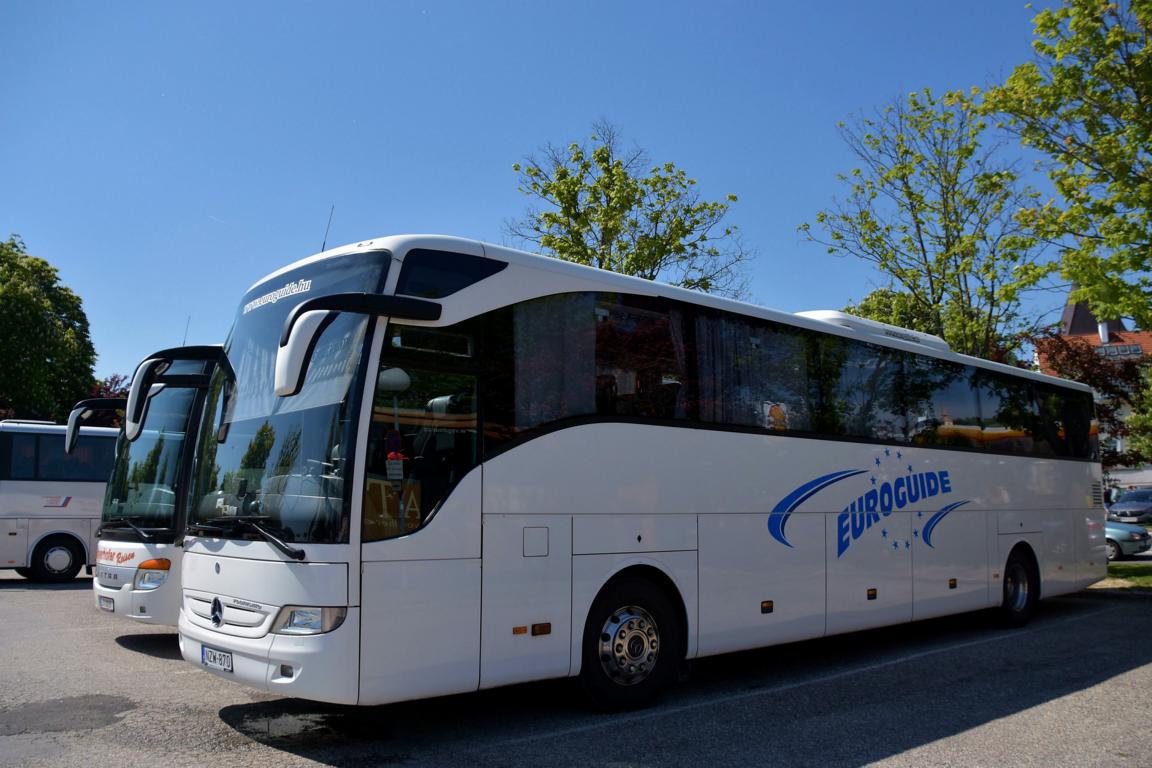 Mercedes Tourismo von Euroguide in Krems.