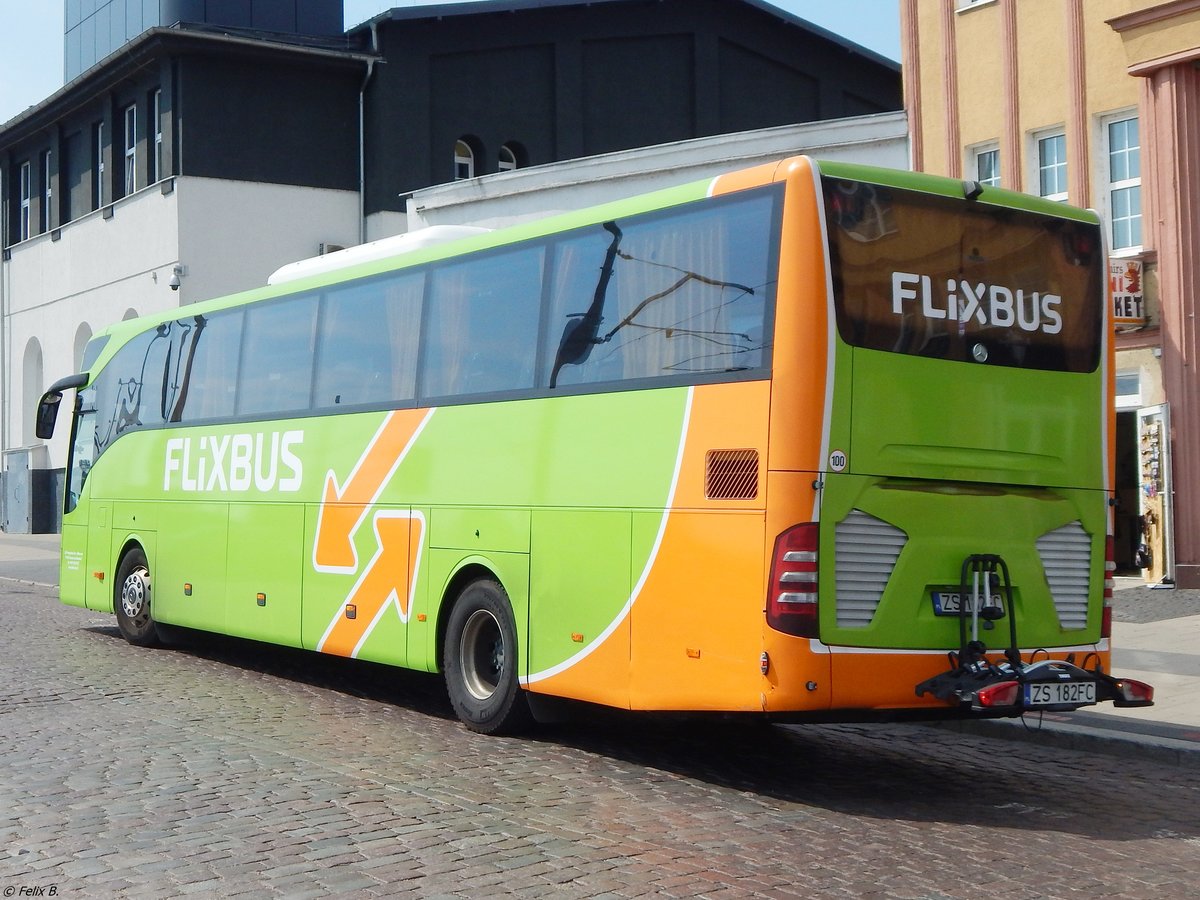 Mercedes Tourismo von Flixbus/Follow Me! aus Polen in Stettin. 