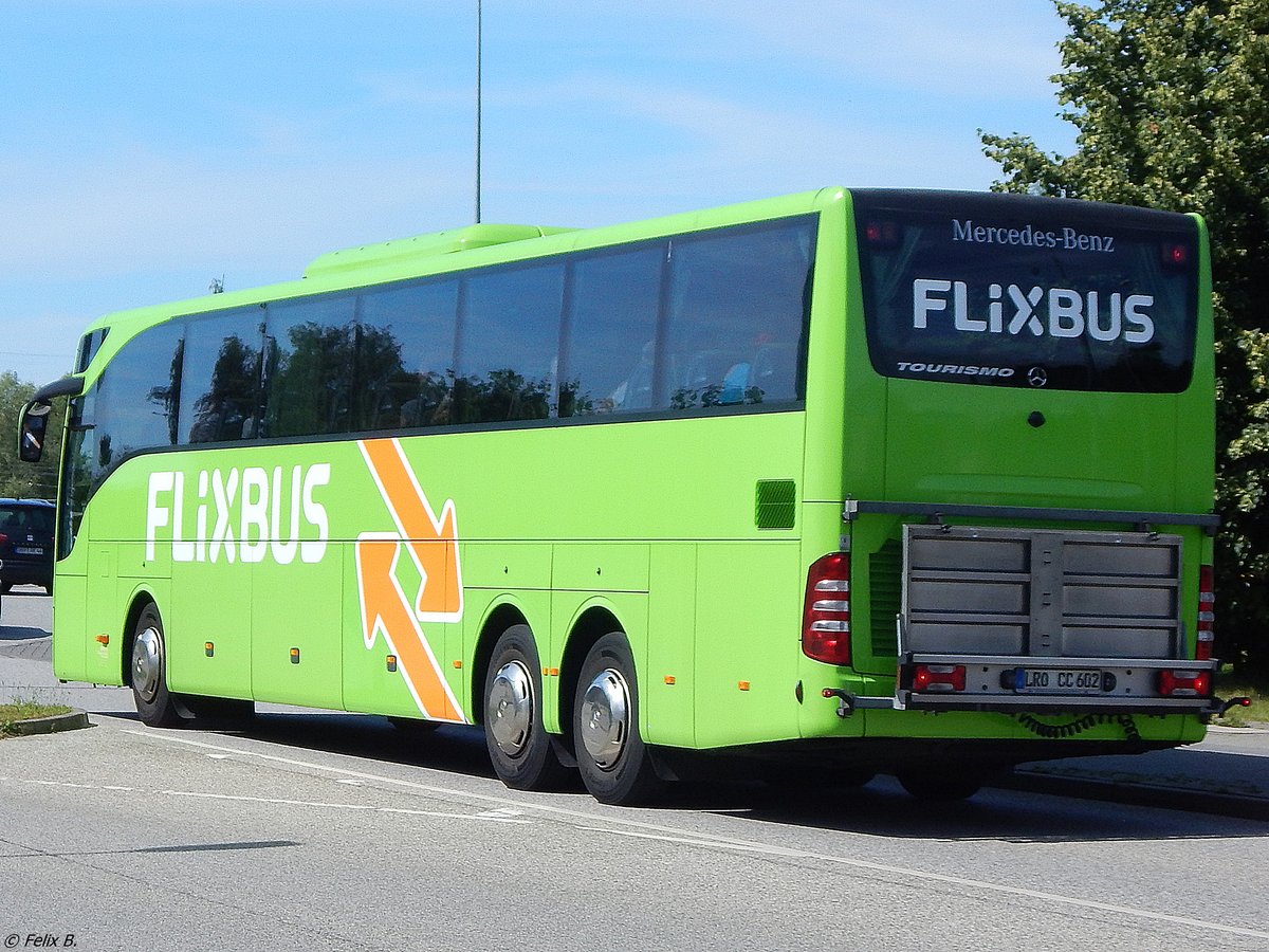 Mercedes Tourismo von Flixbus/Joost's aus Deutschland in Rostock.