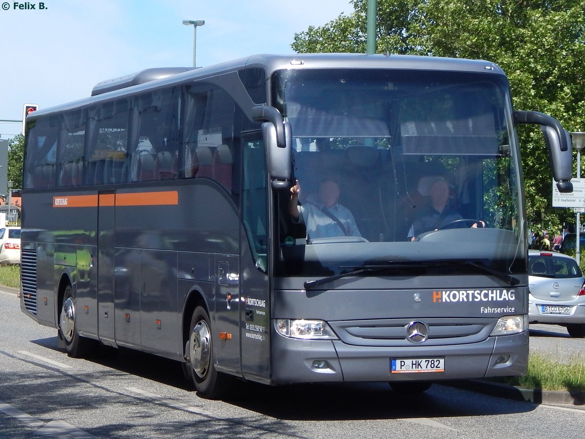 Mercedes Tourismo von H. Kortschlag Fahrservice aus Deutschland in Potsdam.