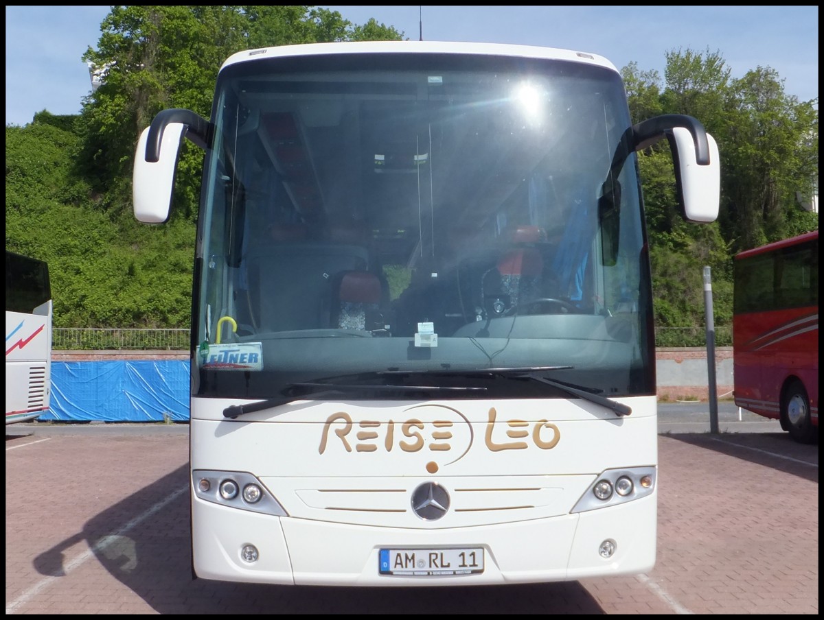 Mercedes Tourismo (mit Intouro Front!) von ReiseLeo aus Deutschland im Stadthafen Sassnitz.