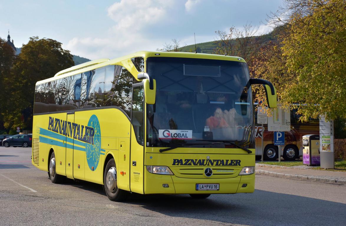 Mercedes Tourismo von Paznauntaler Reisen aus sterreich 09/2017 in Krems.