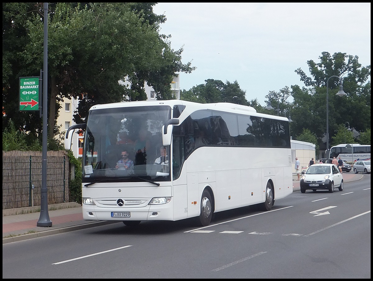 Mercedes Tourismo von Prima Klima Reisen aus Deutschland in Binz.