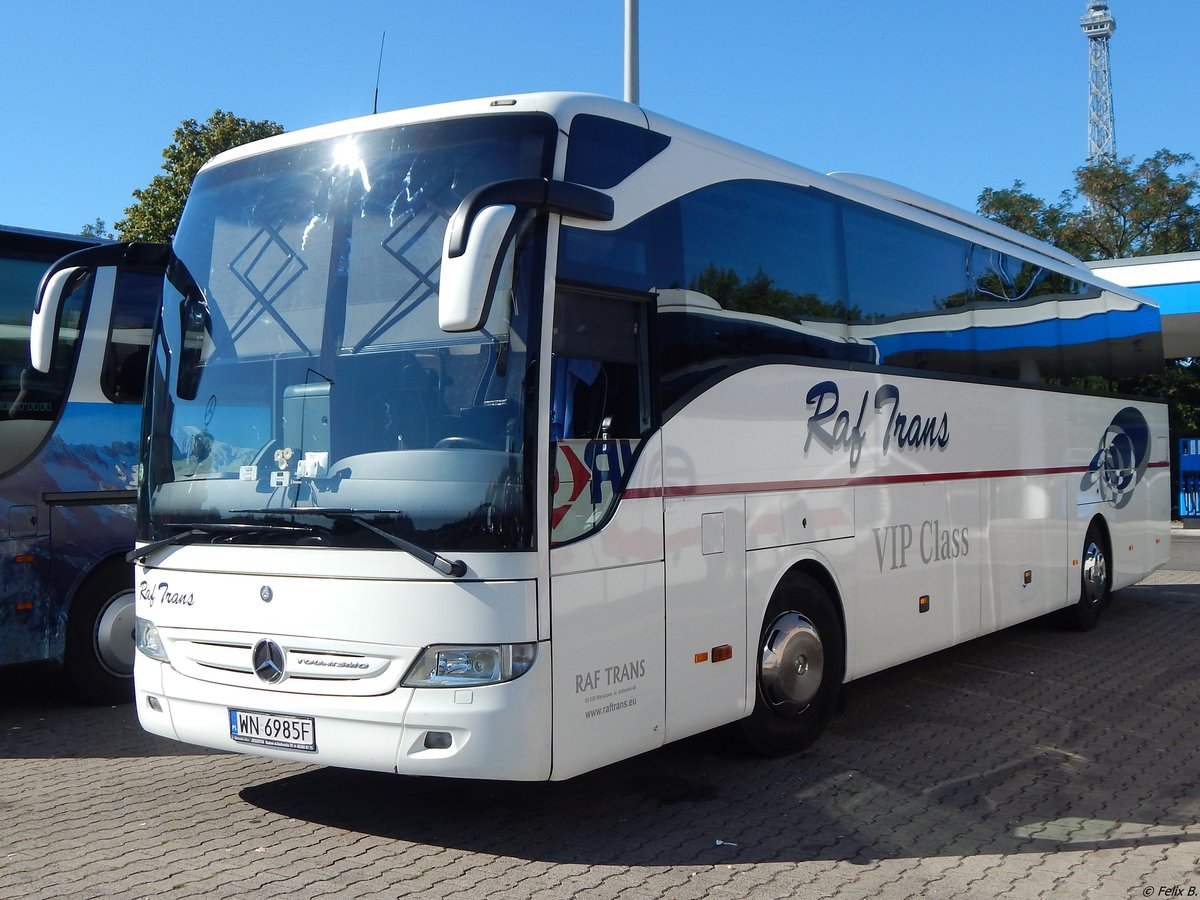 Mercedes Tourismo von Raf Trans aus Polen in Berlin.