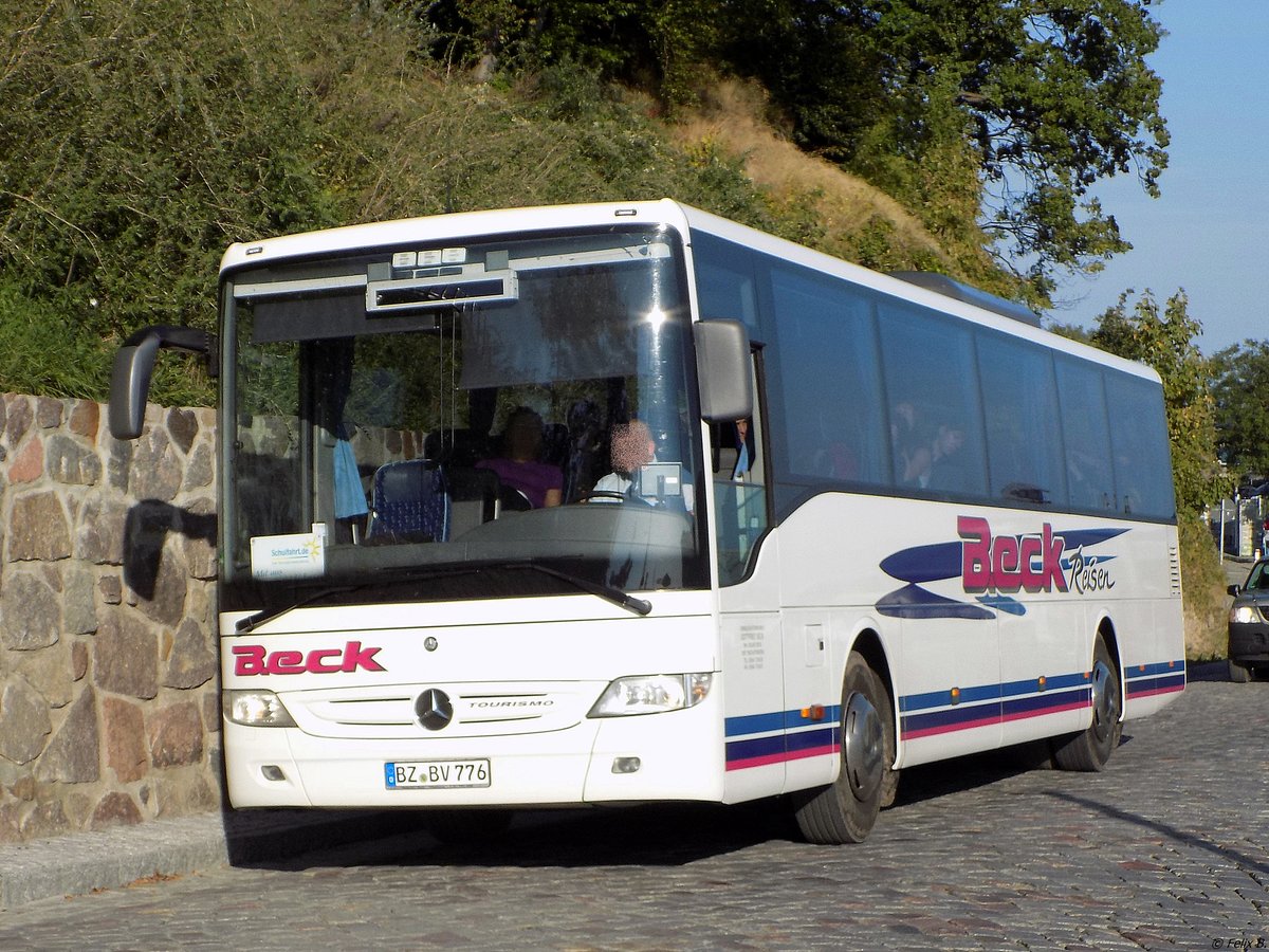 Mercedes Tourismo RH von Beck aus Deutschland im Stadthafen Sassnitz.