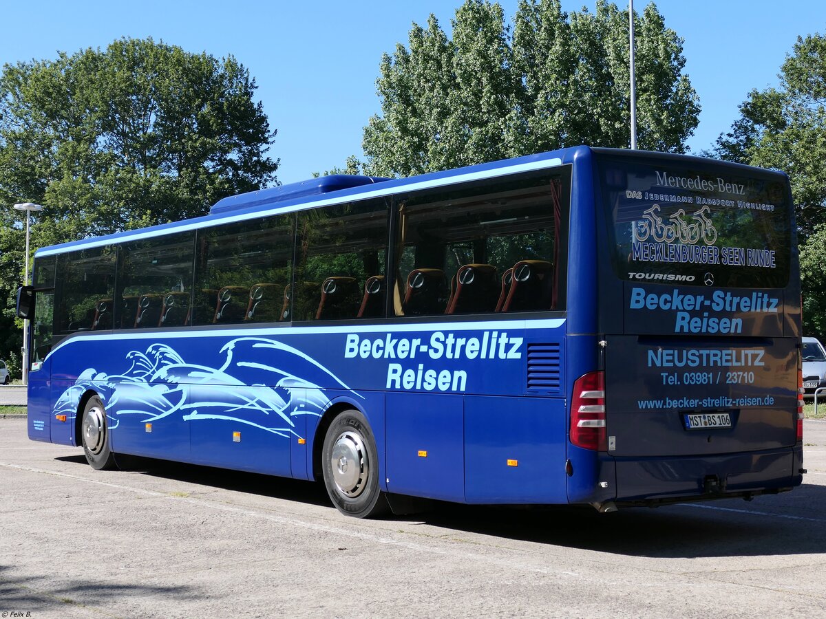 Mercedes Tourismo RH von Becker-Strelitz Reisen aus Deutschland in Neubrandenburg.