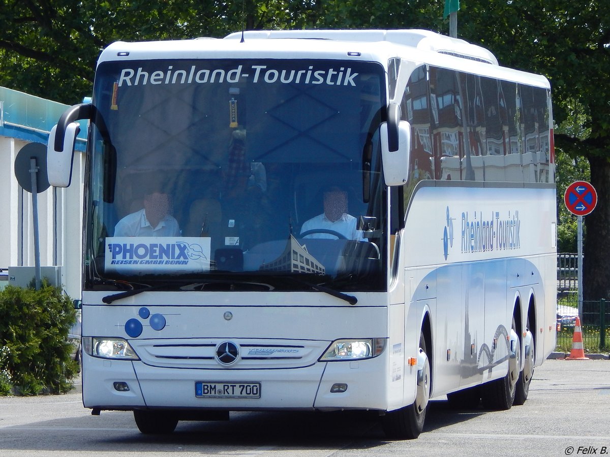 Mercedes Tourismo von Rheinland Touristik aus Deutschland in Berlin. 