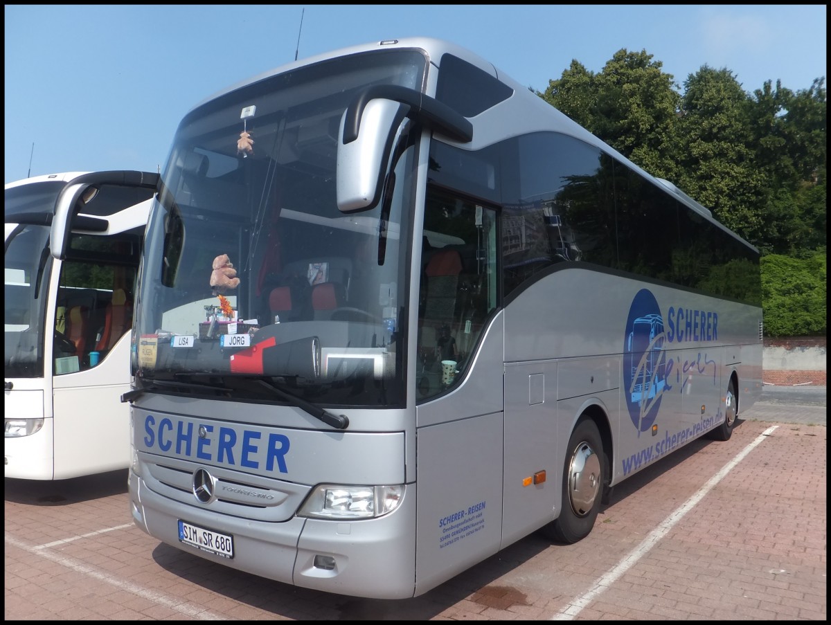 Mercedes Tourismo von Scherer aus Deutschland im Stadthafen Sassnitz.