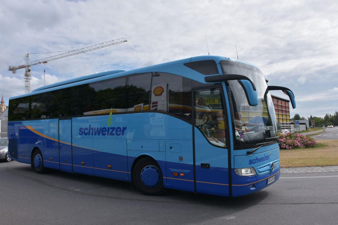 Mercedes Tourismo von Schweizer Reisen aus der BRD 06/2017 in Krems.