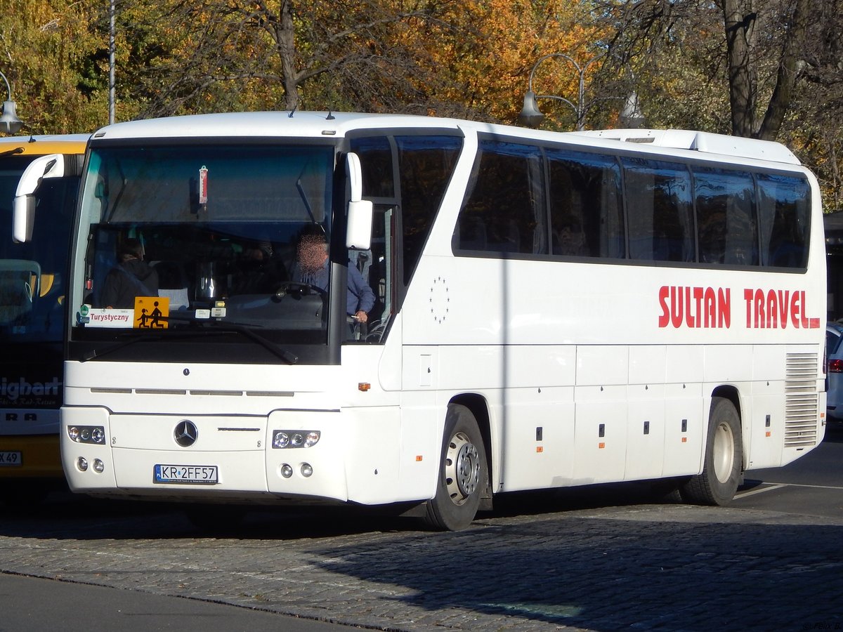 Mercedes Tourismo von Sultan Travel aus Polen in Berlin.