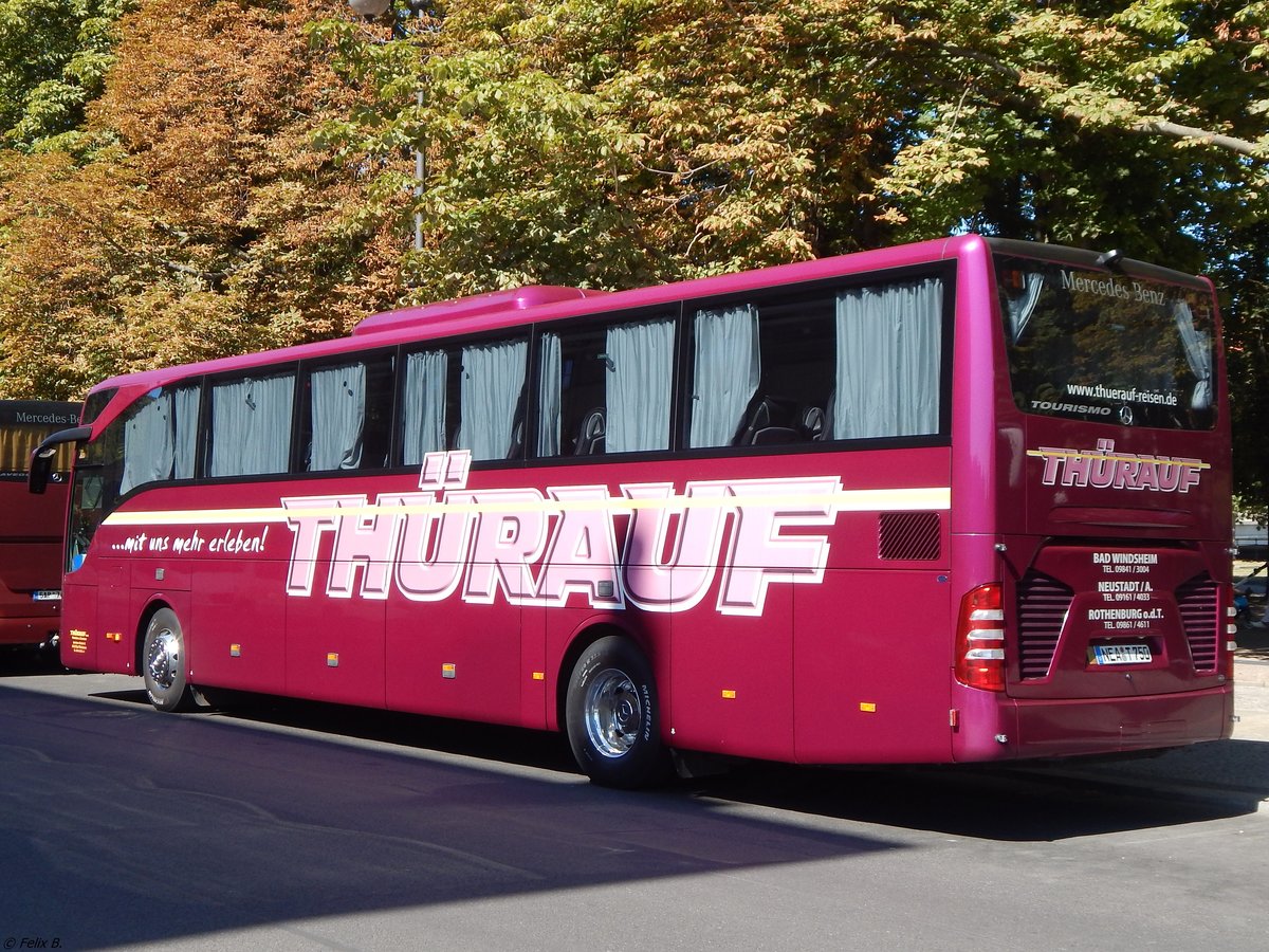 Mercedes Tourismo von Thürauf aus Deutschland in Berlin.