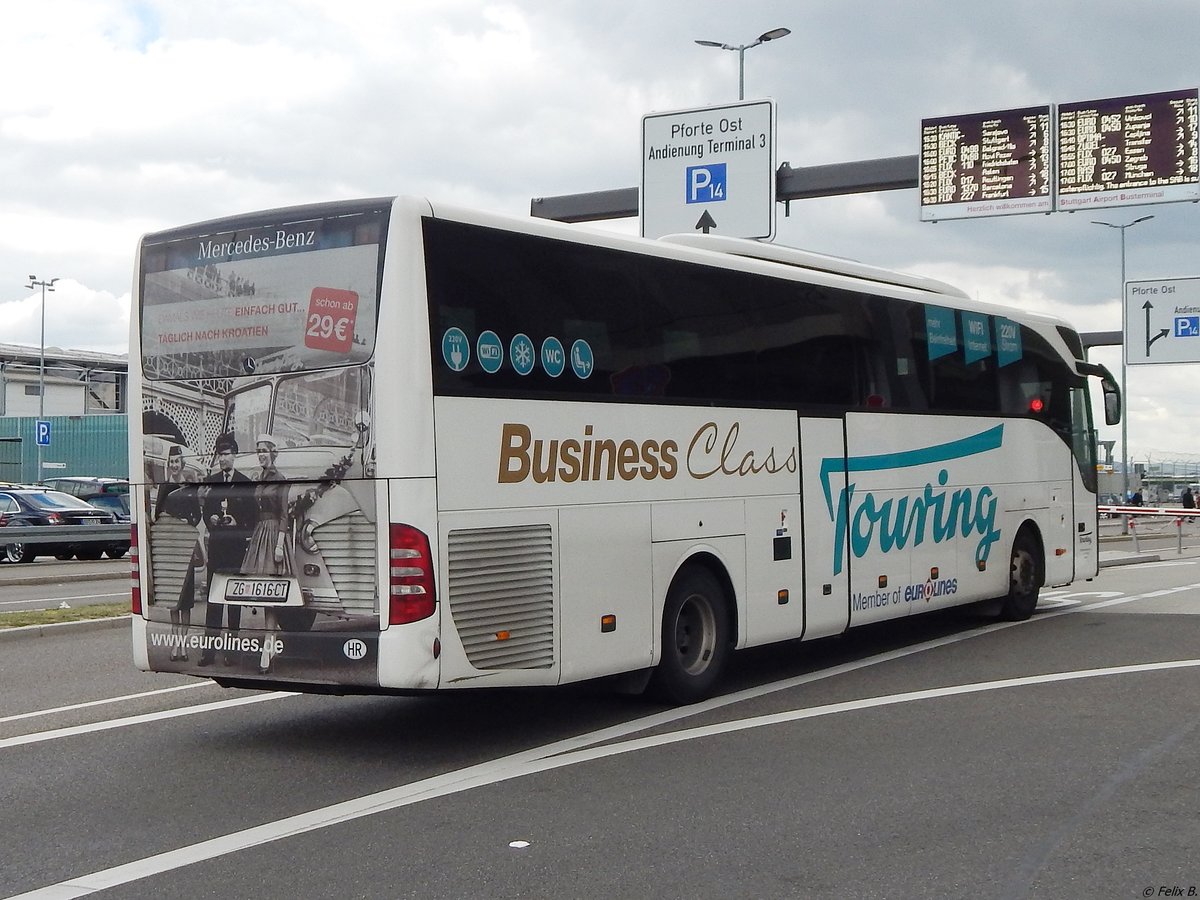 Mercedes Tourismo von Touring aus Kroatien in Stuttgart.