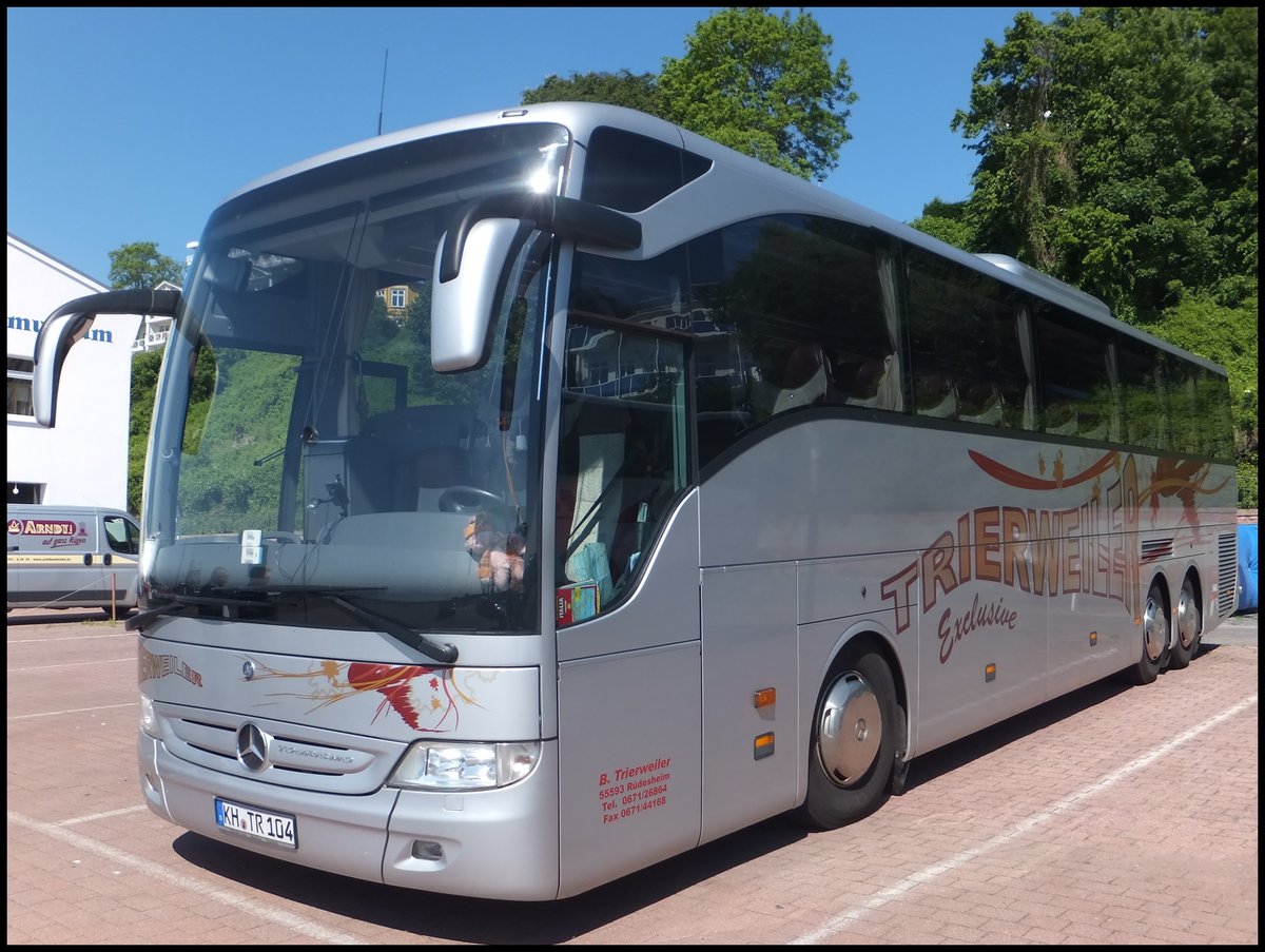 Mercedes Tourismo von Trierweiler aus Deutschland im Stadthafen Sassnitz.