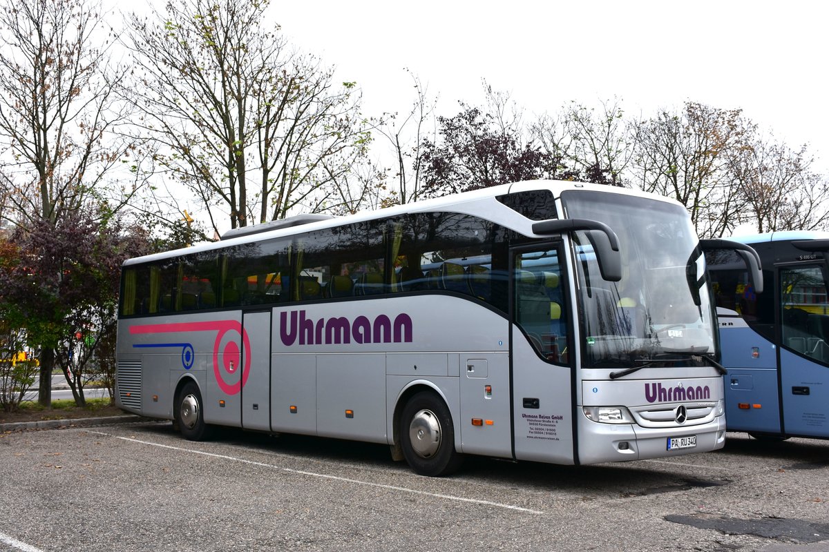 Mercedes Tourismo von Uhrmann Reisen aus der BRD in Krems.