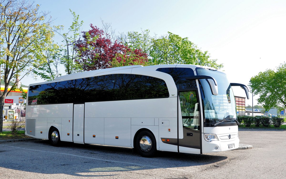 Mercedes Travego aus der Schweiz in Krems gesehen.