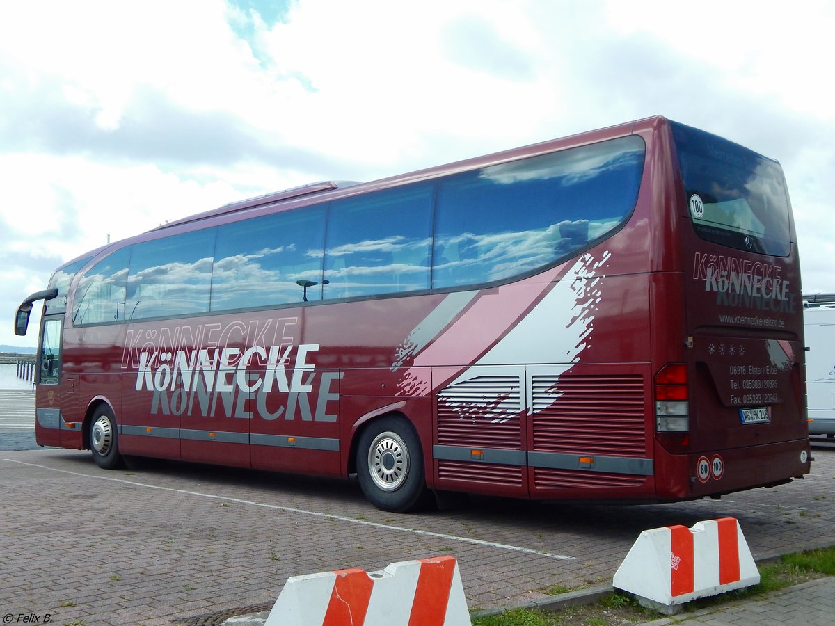 Mercedes Travego von Könnecke-Reisen aus Deutschland im Stadthafen Sassnitz.