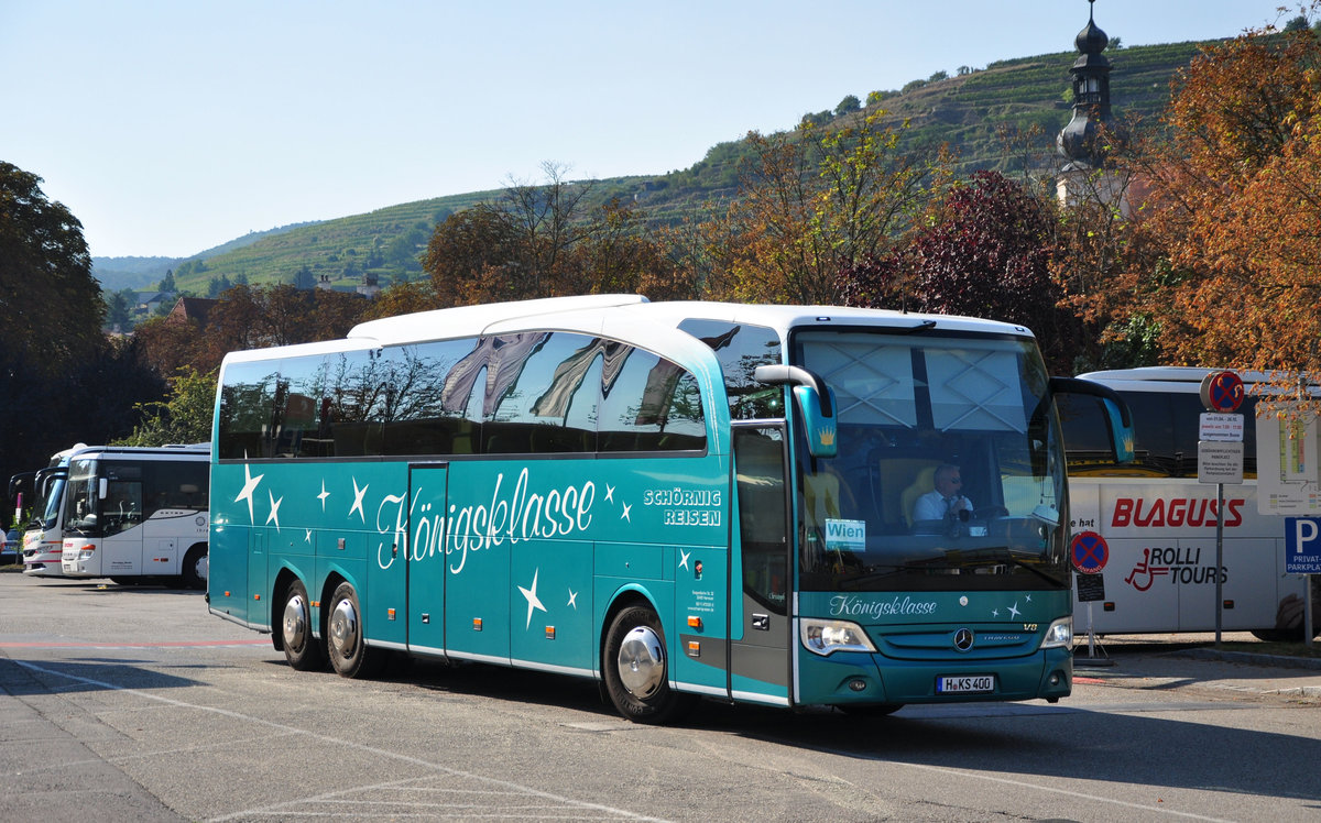 Mercedes Travego von Schrnig Reisen aus der BRD in Krems.