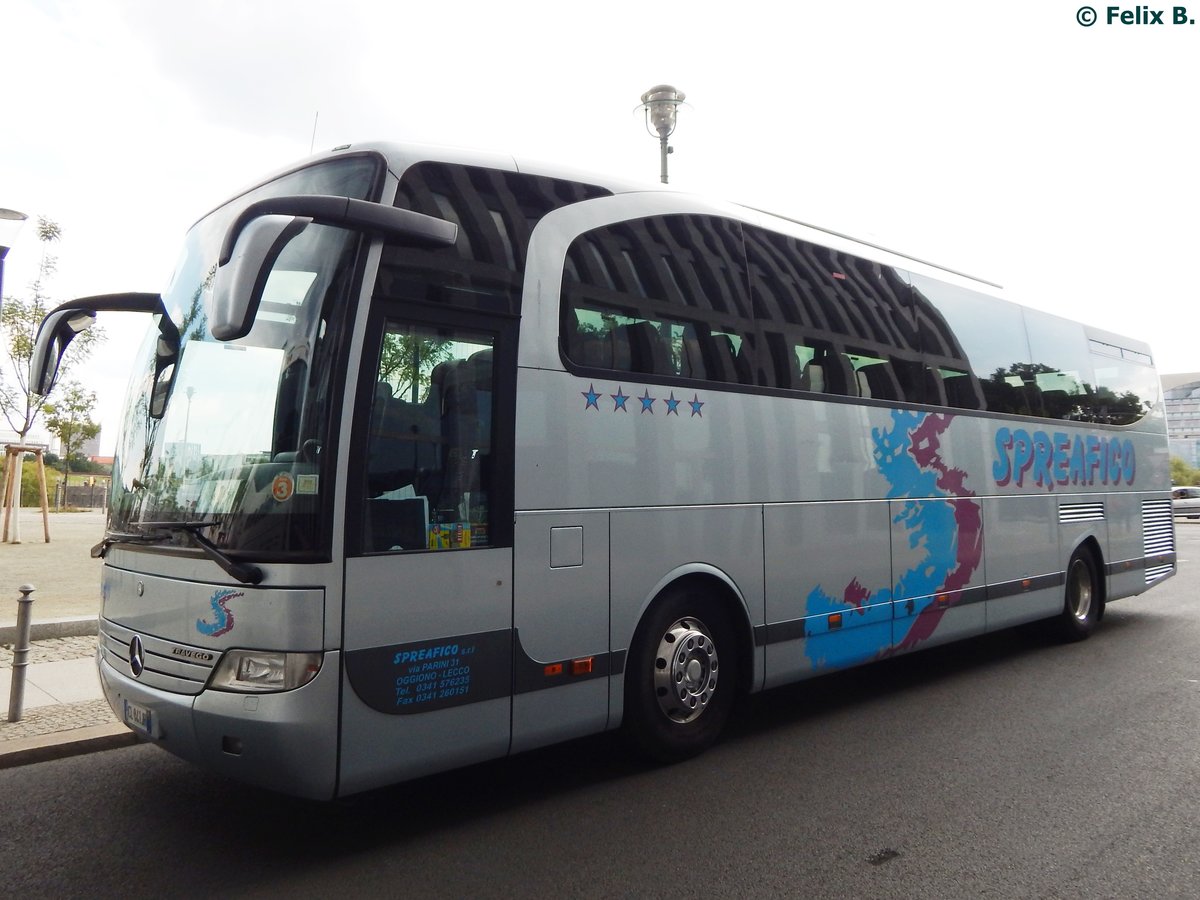 Mercedes Travego von Spreafico aus Italien in Berlin.