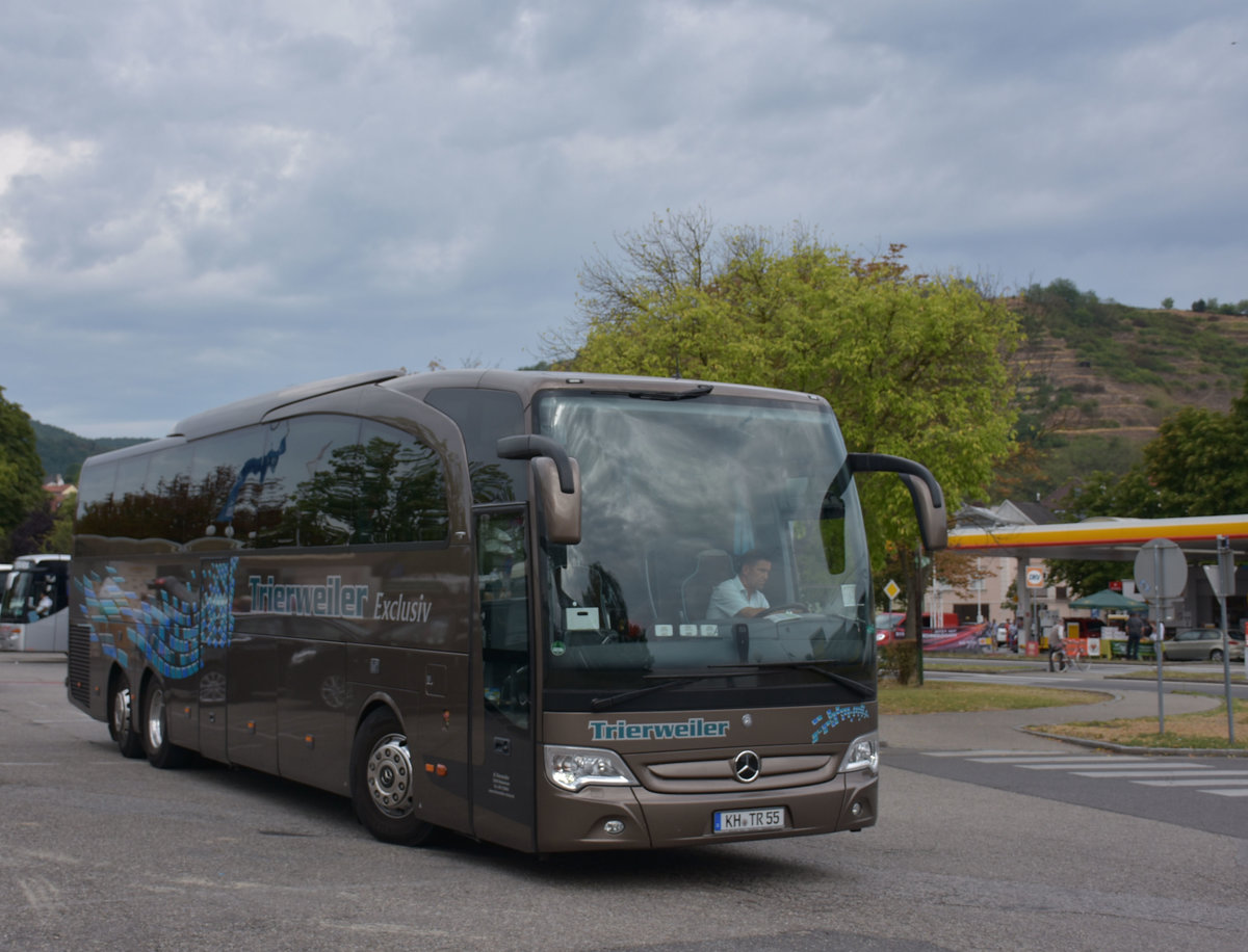 Mercedes Travego von Trierweiler Reisen aus der BRD 2017 in Krems.