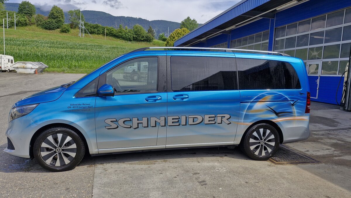 Mercedes V-Class, SO 19320, in Langendorf, Schneider Reisen und Transport AG, Langendorf, Aufgenommen am 21. Juli 2024