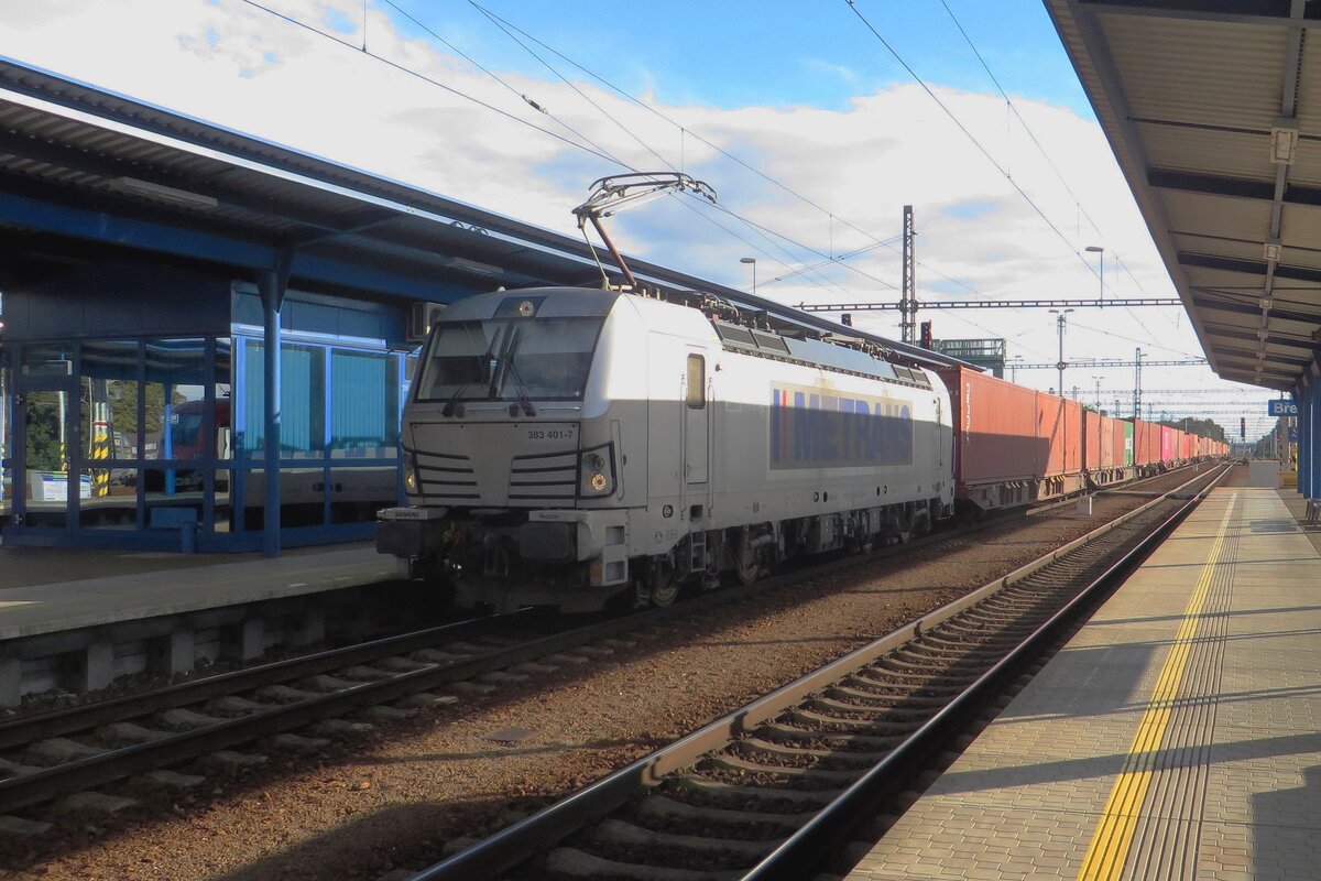 Metrans 383 401 überrascht der Fotograf am 27 Augustus 2021 in Breclav.