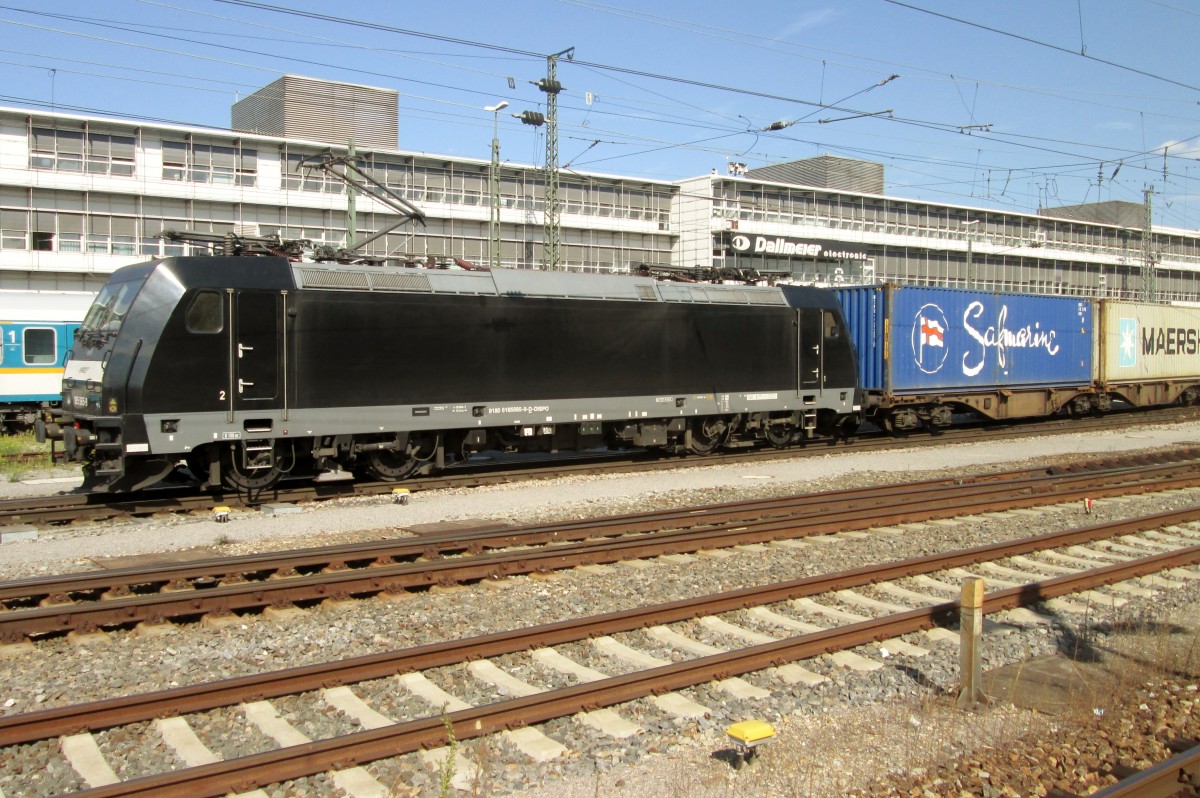 MRCE 185 565 durchfahrt am 17 September 2015 Regensburg Hbf.