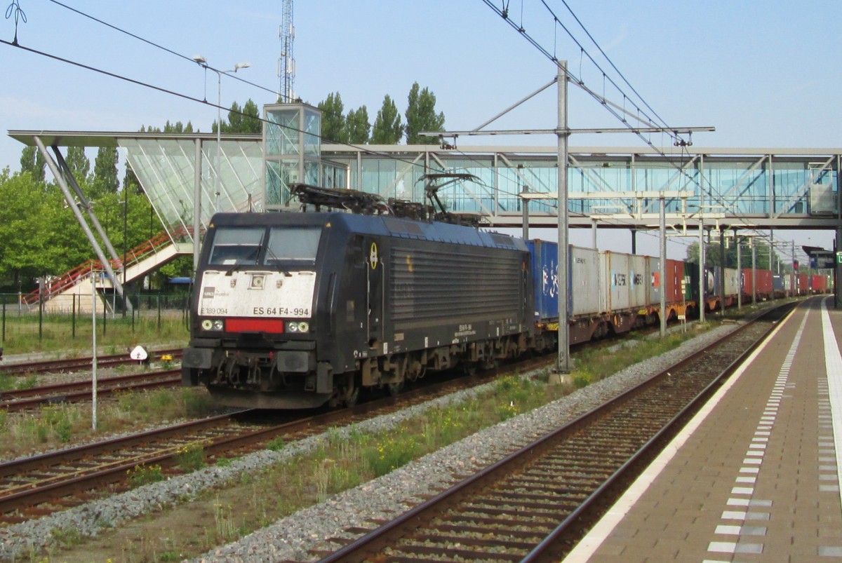 MRCE 189 094 durchfahrt Boxtel am 22 Augustus 2015.