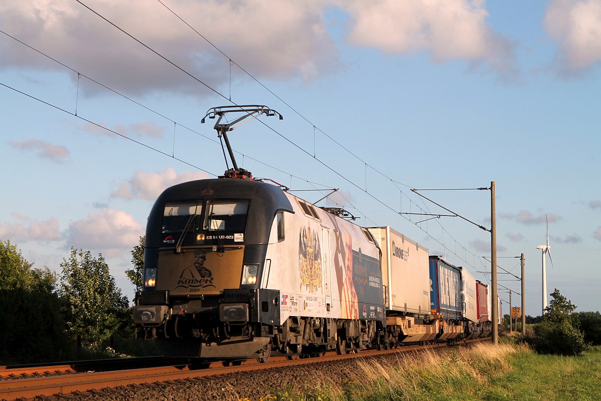 MRCE/TXL ES 64 U2-023  Der Kaiser  mit dem Lauritzen KLV nach Pattburg/DK aufgenommen bei Jübek. 05.08.2017