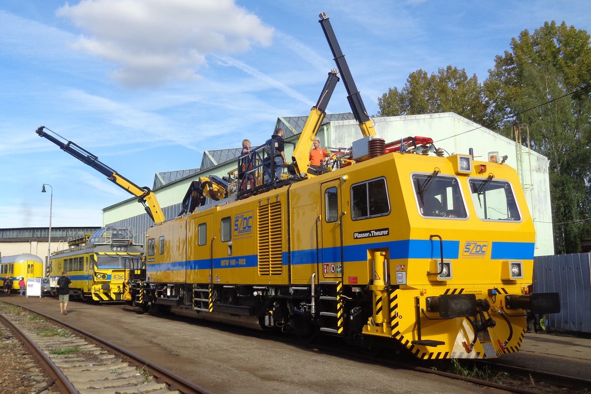 MTW 100-002 steht am 23 September 2018 ins Bw von Ceske Budejovice.