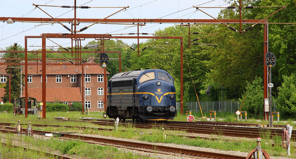 Nach dem tanken ging es für die VKR MY 1146 mit ihren  Schülern  zurück zum Abstellplatz und zum Mittag. Pattburg/DK 19.05.2023