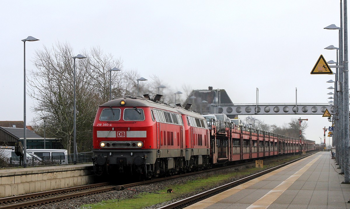 Nachdem der RDC Zug die beiden RP's zugefahren hatte und die ollen Traxxen durch waren kamen die beiden Diesel lautstark wieder zurück. Klanxbüll 05.01.2019