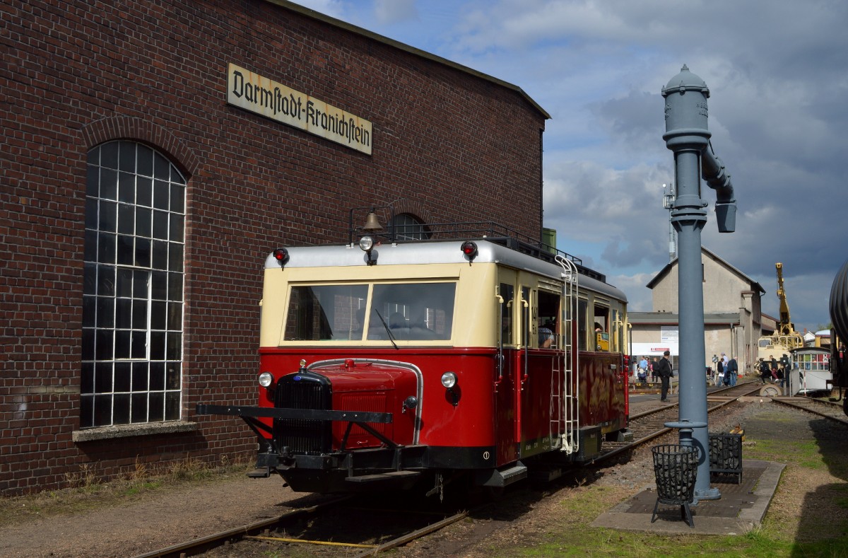 Nachmittags des 20.09.2015 war der T 141 im Einsatz auf dem Gel�nde des Eisenbahnmuseum Darmstadt-Kranichstein zu erleben. Platz.3 (Bild des Monats) September.2015