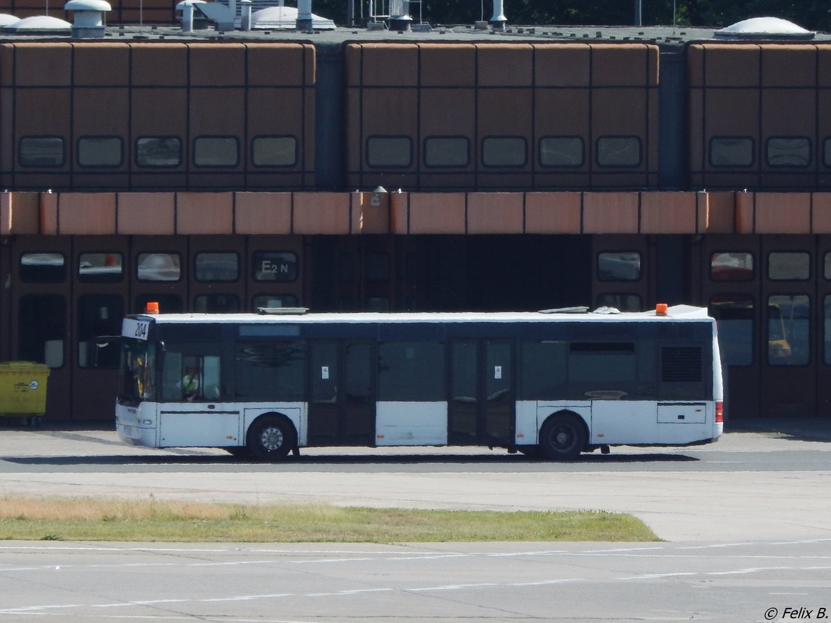 Neoplan Centroliner von AeroGround aus Deutschland in Berlin.