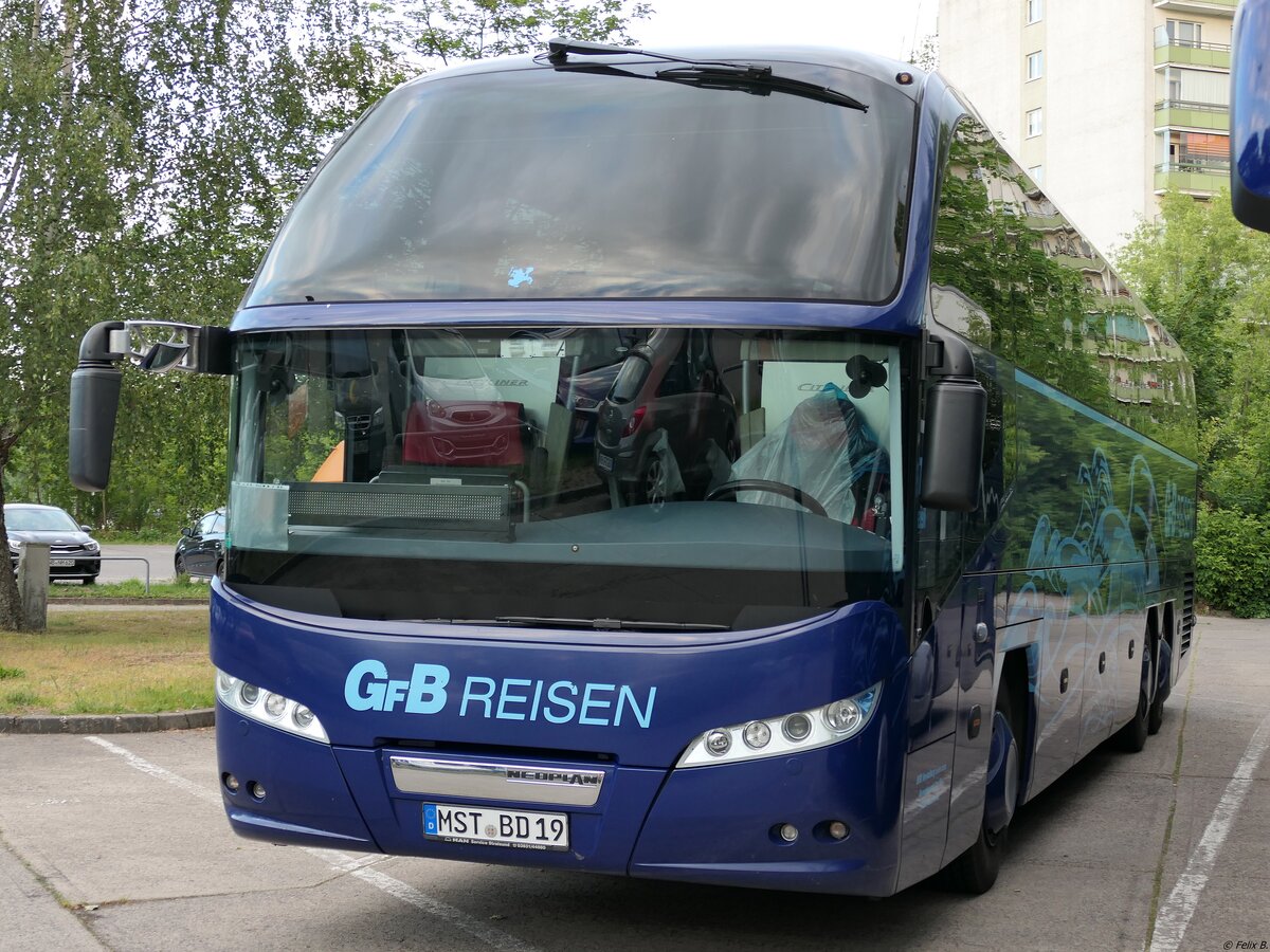 Neoplan Cityliner von GFB-Reisen aus Deutschland in Neubrandenburg. 