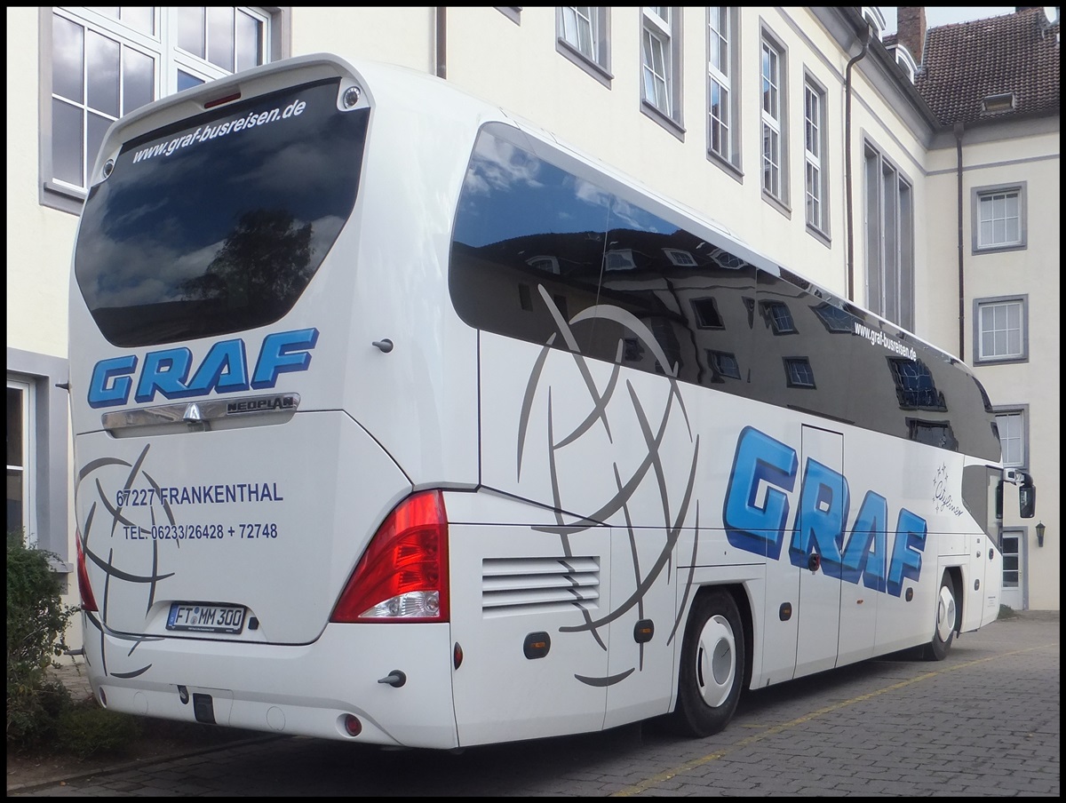 Neoplan Cityliner von Graf aus Deutschland in Sassnitz.