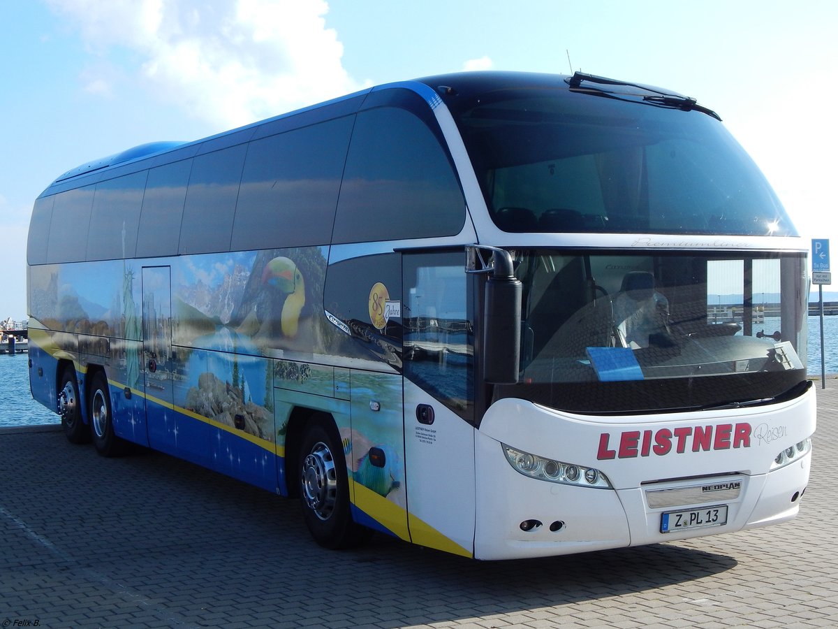 Neoplan Cityliner von Leistner Reisen aus Deutschland (ex Fischland-Darss-Tours) im Stadthafen Sassnitz.