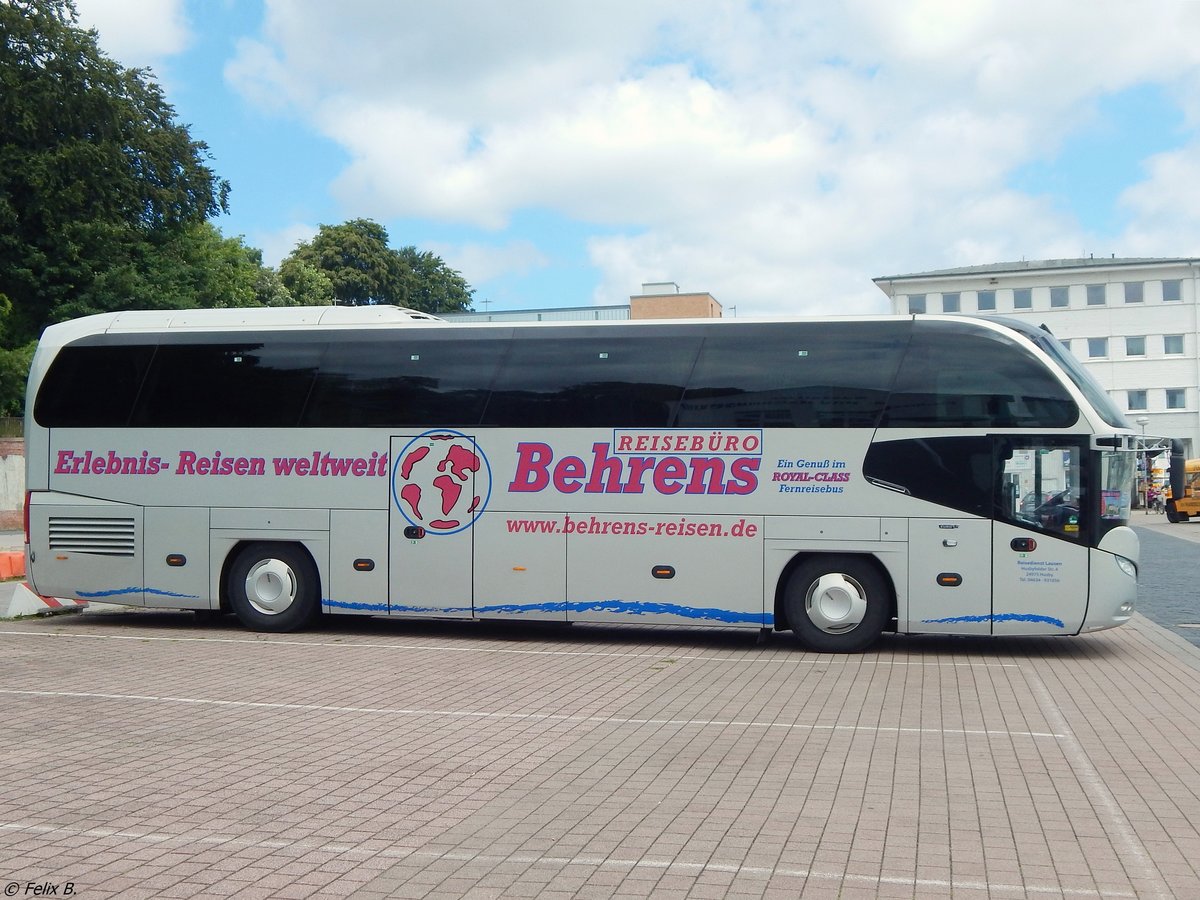 Neoplan Cityliner von Reisedienst Lausen aus Deutschland im Stadthafen Sassnitz.