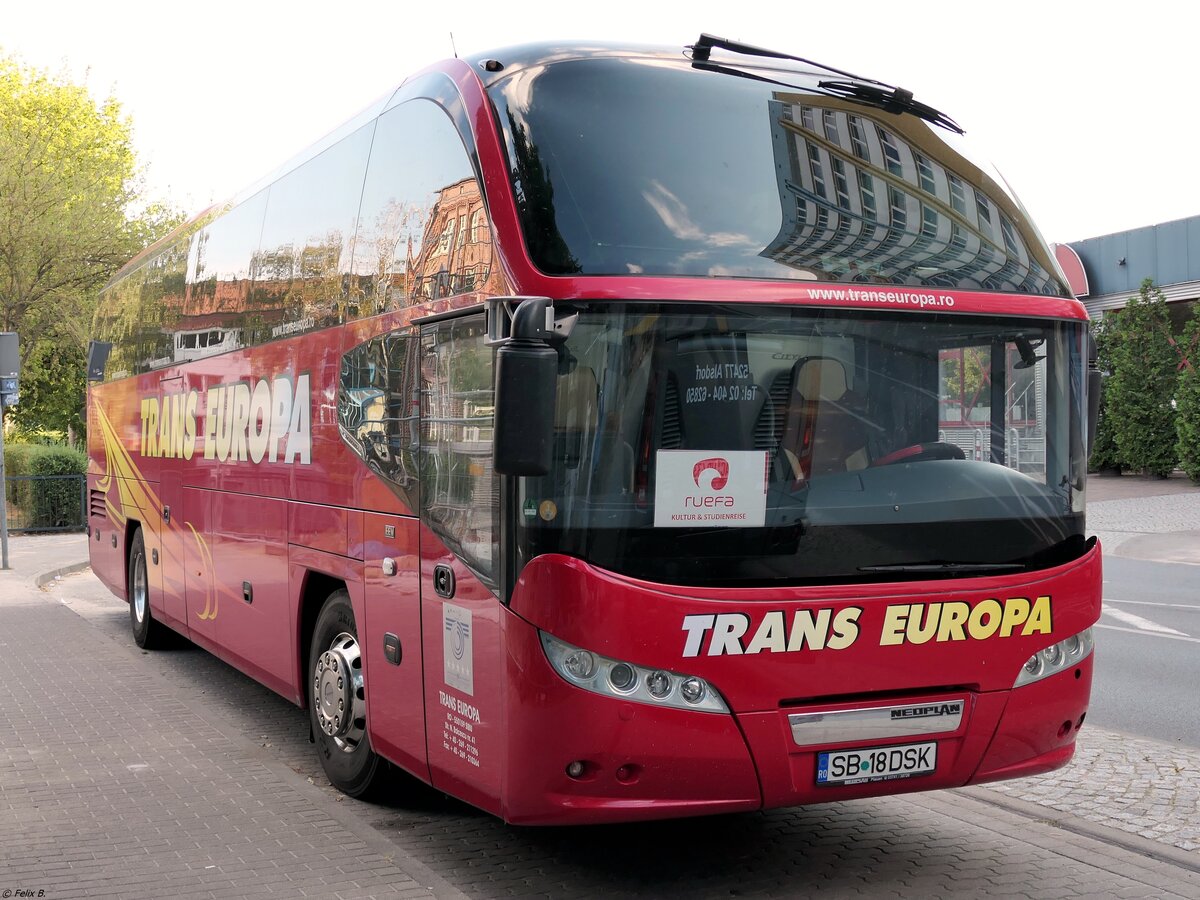 Neoplan Cityliner von Trans Europa aus Rumänien in Neubrandenburg.