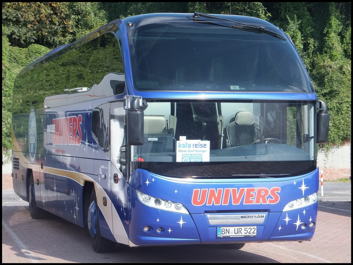 Neoplan Cityliner von Univers aus Deutschland im Stadthafen Sassnitz.