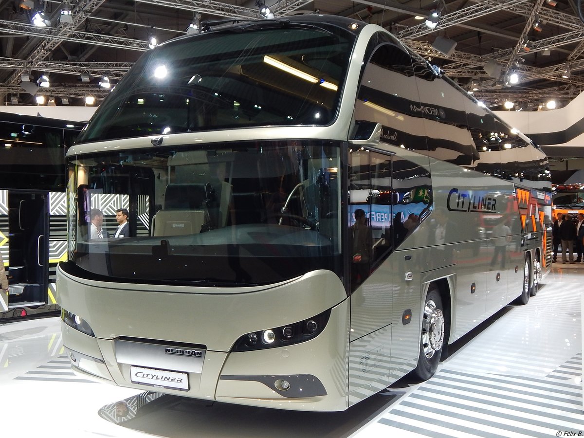 Neoplan Cityliner Vorführwagen in Hannover auf der IAA.