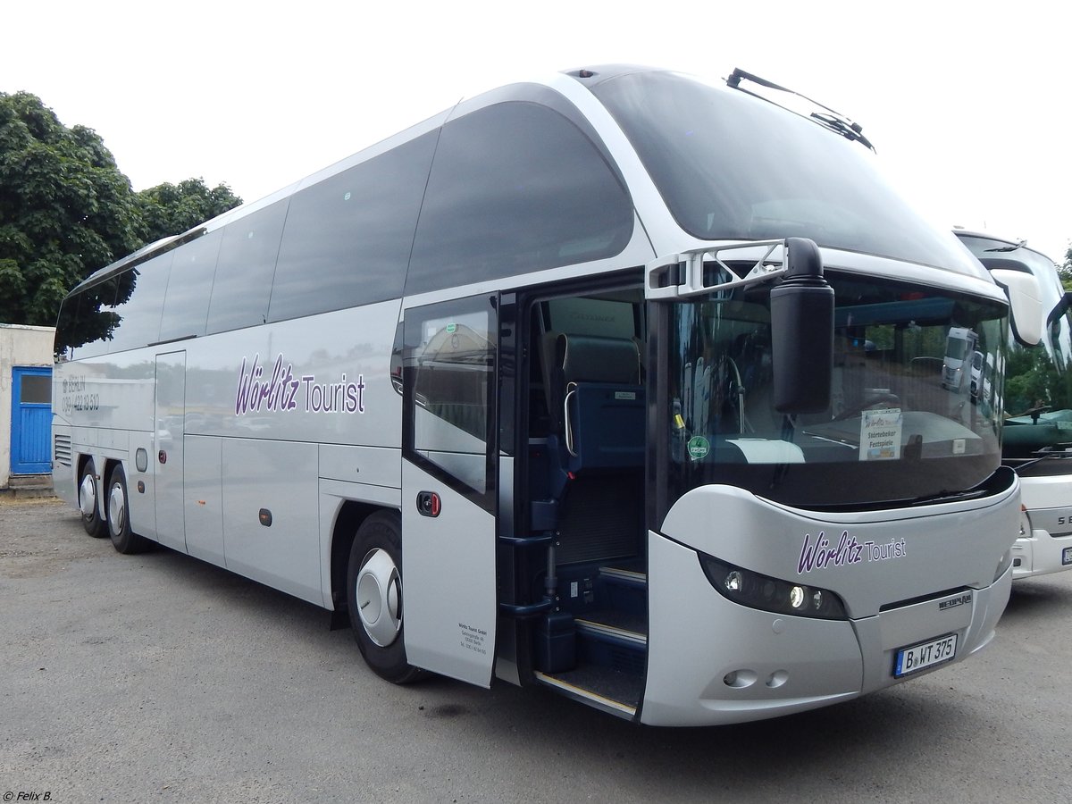 Neoplan Cityliner von Wörlitz Tourist aus Deutschland in Binz. 