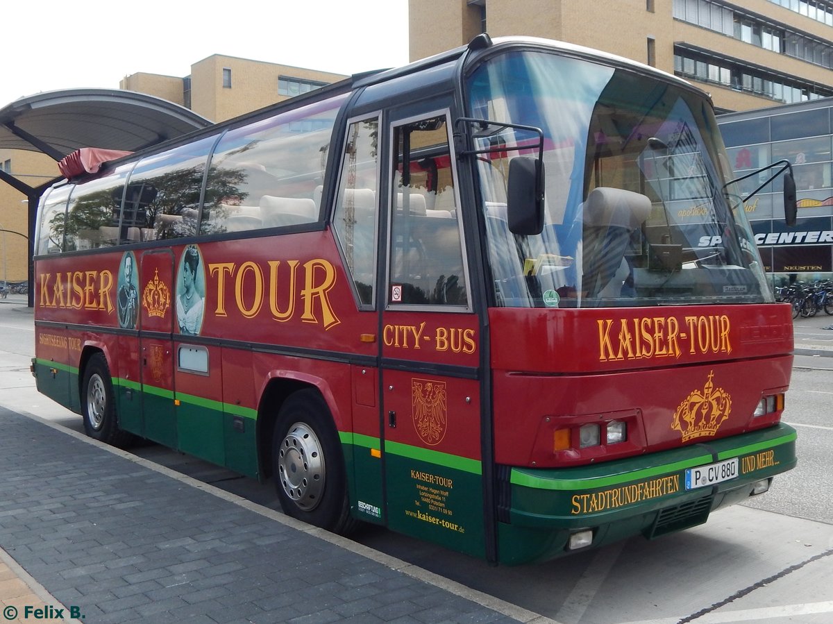 Neoplan Jetliner von Kaiser-Tour aus Deutschland in Potsdam.