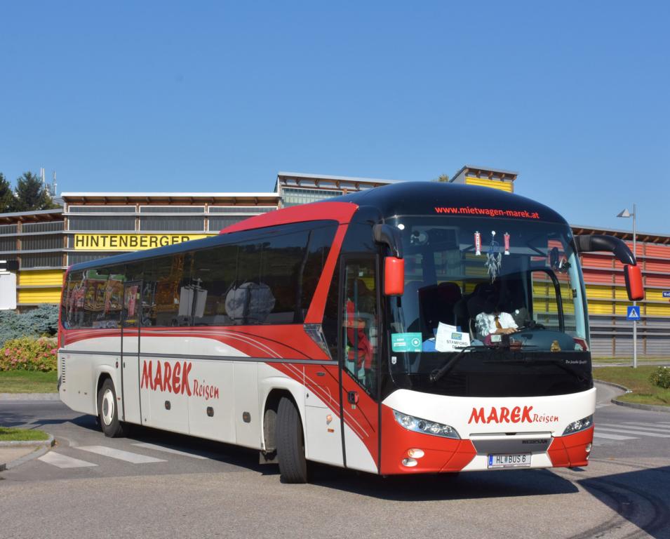 Neoplan Jetliner von MAREK Reisen aus sterreich 09/2017 in Krems.