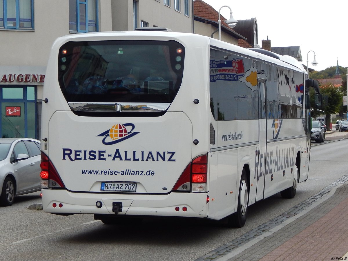 Neoplan Jetliner von Reise-Allianz/Nau aus Deutschland in Sassnitz.